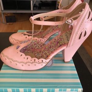 Pink Bettie Page Heels Size 9